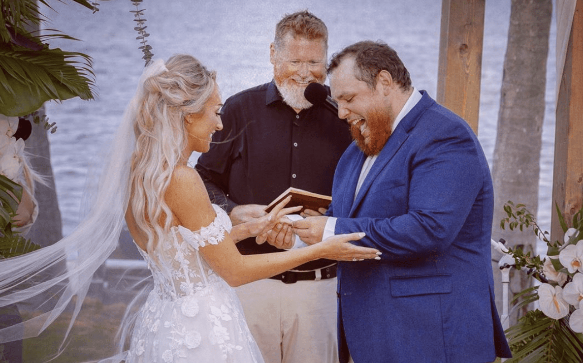 Who Is Luke Combs Married To