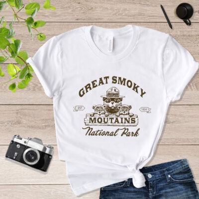 Great Smokey Mountains National Park Est 1934 Smokey The Bear Shirt mockup